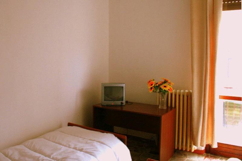 ホテルファミリー イン ペーロ 部屋 写真
